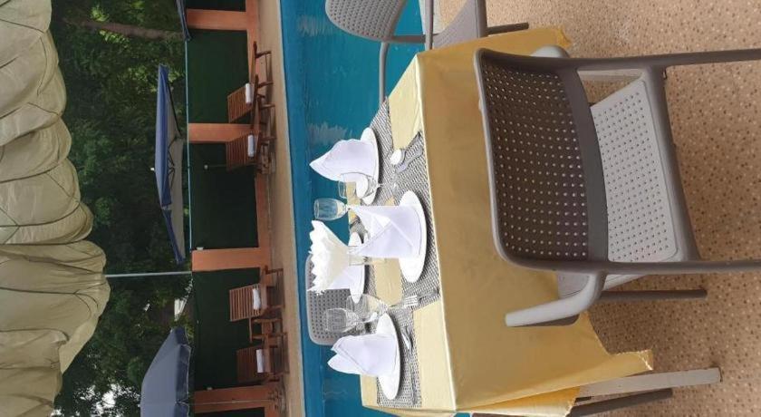 Law Ka Thit Sar Hotel New Bagan Luaran gambar
