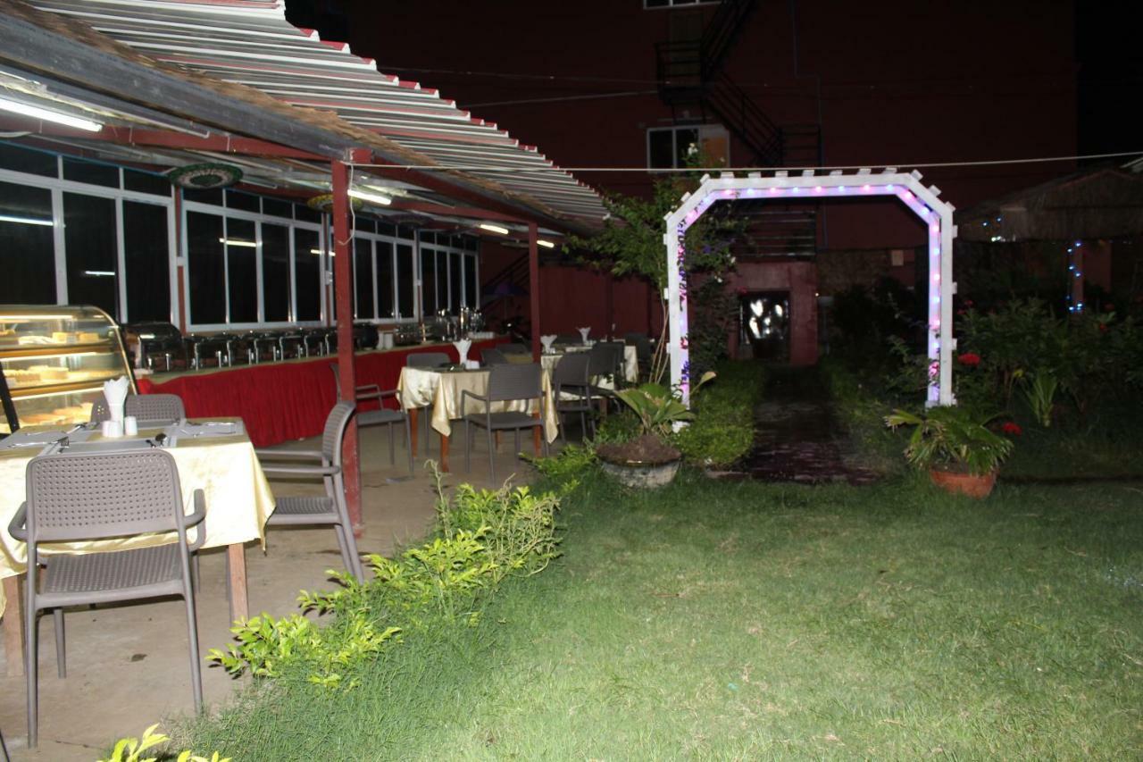 Law Ka Thit Sar Hotel New Bagan Luaran gambar